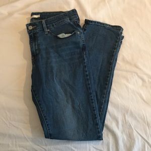 Levi’s slim fit jeans